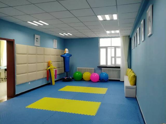 聚焦心育新实践，共筑成长守护墙——记全区未成年人心理健康校外辅导站骨干人员培训班实地观摩红云社区