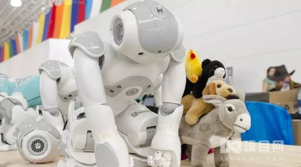 瓦力工厂机器人教育加盟费贵不贵？全方位解析教育服务